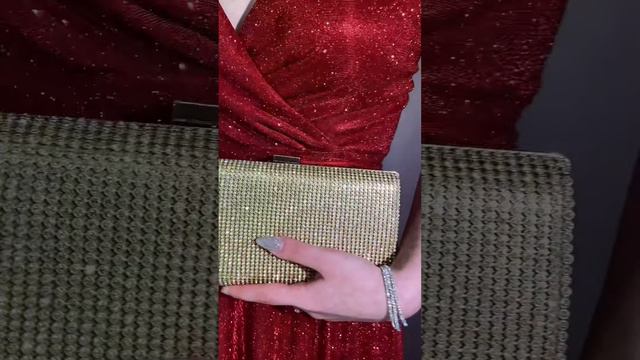 Вечерний клатч смотреть онлайн