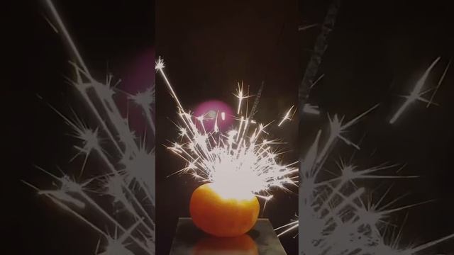 Покажите этот опыт детям ?