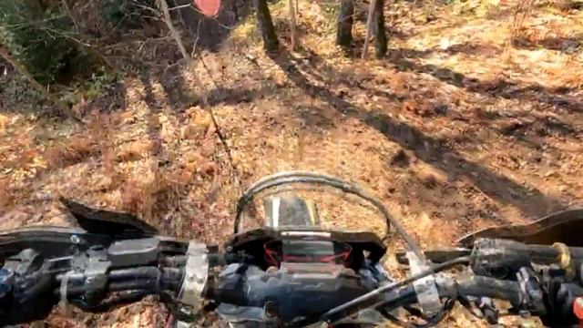 Загадочное падение через руль. смотреть онлайн