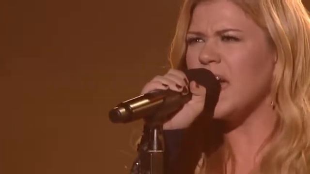 Kelly Clarkson Catch My Breath Live on Divas 2012 HD смотреть онлайн