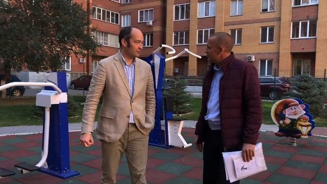 Дом Владимировская, 21 получил новые элементы детской площадки, сентябрь 2022 г.