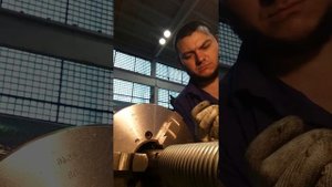 МК-81 #1 Навивка пружины на токарном станке.