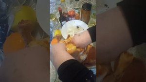 Утка в духовке с рисом и черносливом
