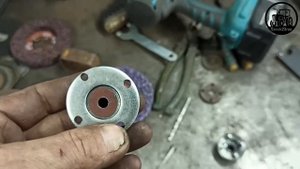 закусило диск на "болгарке" что делать? (откручиваю гайку БЕЗ танцев с БУБНОМ) #Фсёпро100