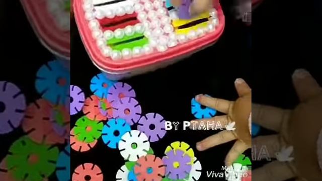 Сенсорная коробочка для развития мелкой моторики и классификации предметов по цвету. Ptaha.