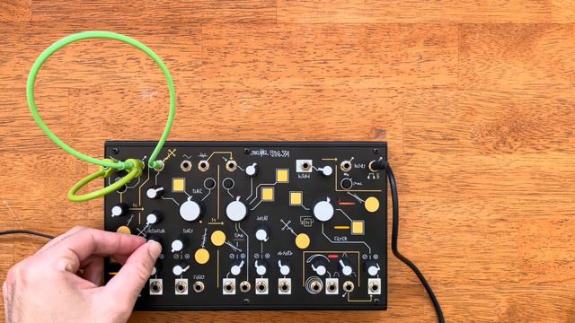 Stepped Subharmonic FM Generator - Tutorial for Strega смотреть онлайн