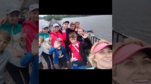 я делаю шаг делаю второй дорога под ногами небо над головой