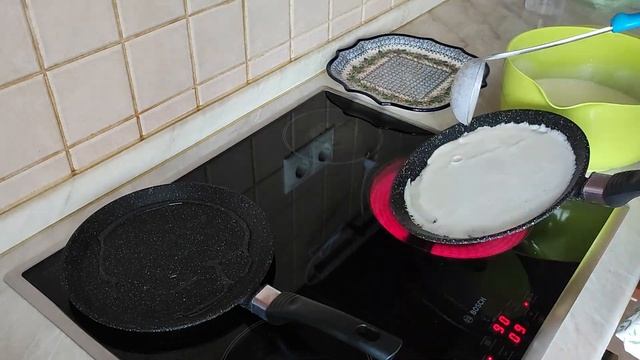 Блины тонкие на молоке смотреть онлайн