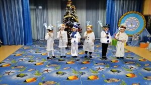 Танец снеговиков