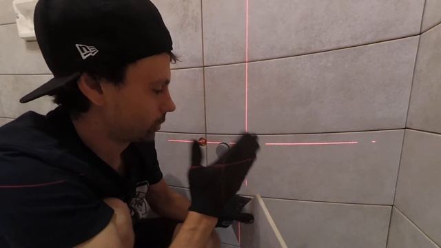 как перенести точные отверстия для подрозетников и водорозеток на плитку №2! рабочие хитрости