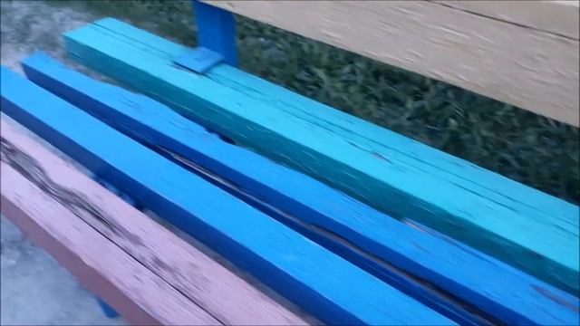 Мина замедленного действия или скамейка с секретом смотреть онлайн