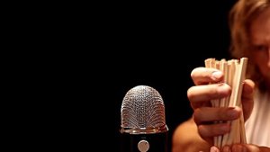 Звуки черчения, рисования, шелест бумаги. ASMR. Очень быстро.