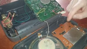 Радиоприемники Меняем провода В динамике