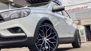 Lada vesta sw cross на 19" х колесах