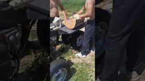 Видео работы дровокола 9 тонн