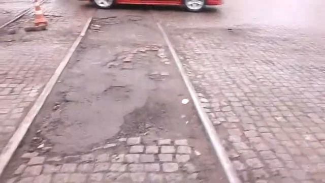 Состояние трамвайных путей после пяти лет првления ушлепка. смотреть онлайн