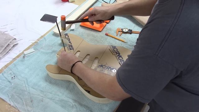 Replicating A Vintage Stratocaster Body Part I... Templates & The Easy Stuff смотреть онлайн