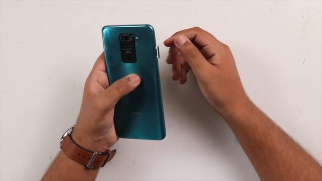 Xiaomi Redmi Note 9 Review | Best In Class! смотреть онлайн