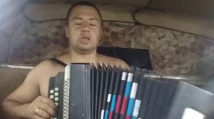 На гармони Ой калина, ой малина