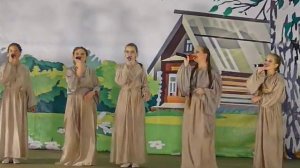 Песня: Во горнице, в исполнении "Компании ТВИКС"