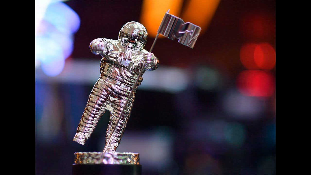 VMA 2023. Исторический день для Stray Kids смотреть онлайн