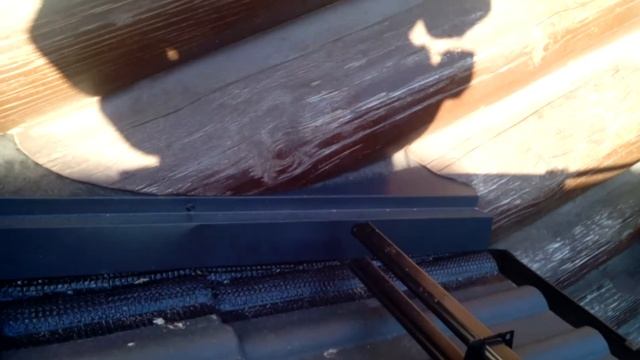 Примыкание бревенчатой стены к черепичной кровле! смотреть онлайн