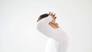 Холка. Лучшие упражнения от холки и боли в шее