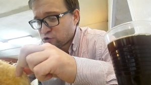 Атмосферная еда в Москве. Чебуречная "Дружба" на Сухаревке