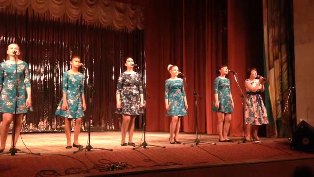 Лиричная песня про детство 