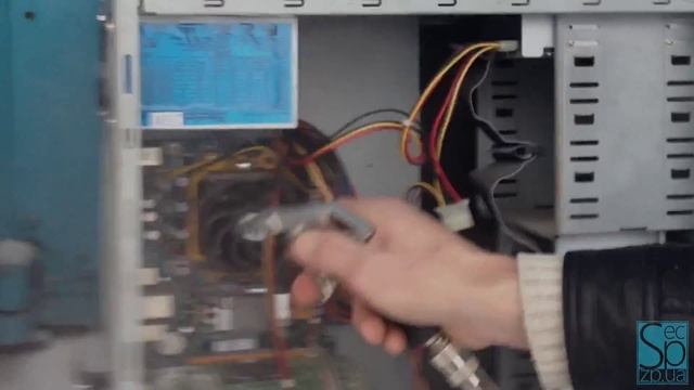 Чем почистить компьютер? / How To Clean Your Computer?