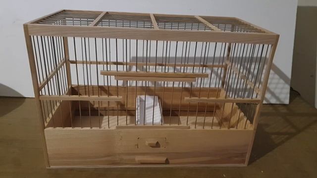 Новая "модель" клетки для певчей птицы и канареек. смотреть онлайн
