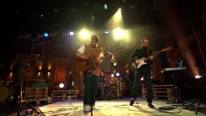 VLNY – Безо всякой любви (live at Artmechanica)