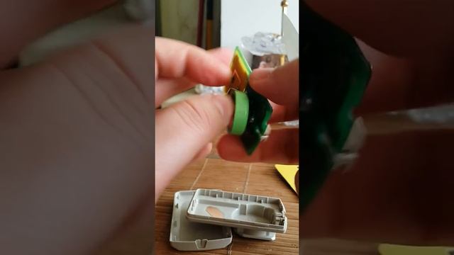 Лайфхак. Как заменить батарейку в транспондере. смотреть онлайн