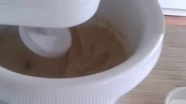 Путешествуй вместе с REDMOND, Имбирный пирог (Ginger Cake) смотреть онлайн