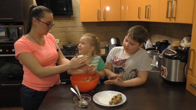 Готовим с детками десерт ! смотреть онлайн