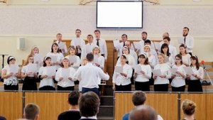 Хоровое пение | ✝️ У креста Христова мир течёт | А капелла