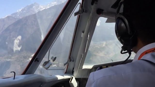 Lukla Nepal Himalaya Cockpit View Landing