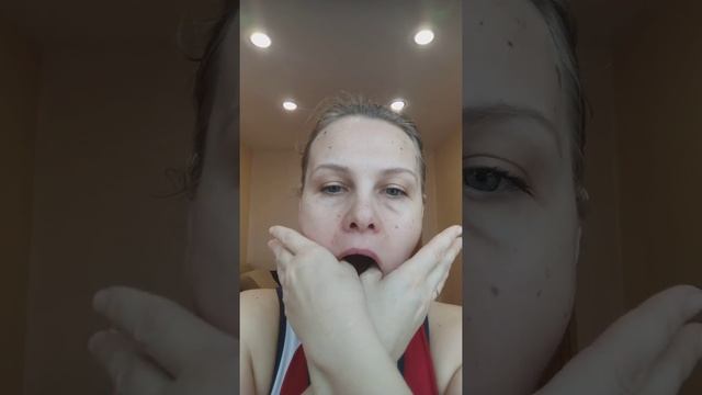 Бабочка. Техника буккального массажа