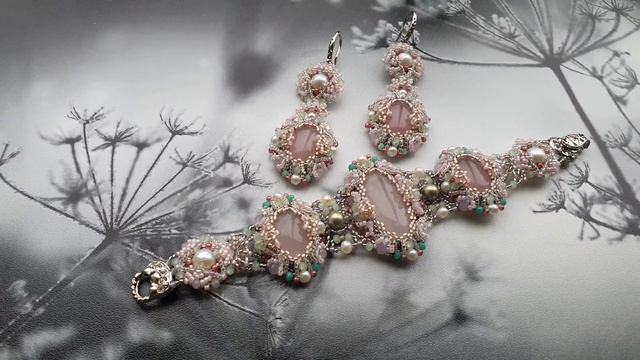 Браслет "Дыхание весны" из бисера с розовым кварцем и жемчугом смотреть онлайн