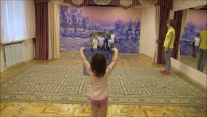 Подвижная игра с платочком. На скорость. Игры для детей 5-6 лет