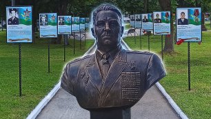 Сквер Воинов-десантников в Йошкар-Оле | Памятник В.Ф. Маргелову