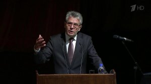 Главой Российской академии наук избран физик Александр Сергеев