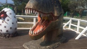 НАШЛИ ЗАБРОШЕННОЕ Место в Сочи Парке с Динозаврами Или ЧЕЛЛЕНДЖ Пугающий СКЕЛЕТ ДИНОЗАВРА