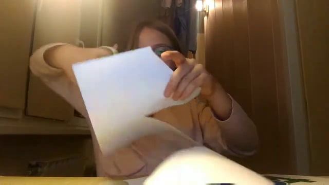 Украсила фон для видео? Гирлянда это просто топ)?? смотреть онлайн