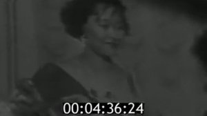 Александра Буратаева и Айса Булуктаева 1991 год. Калмыкия