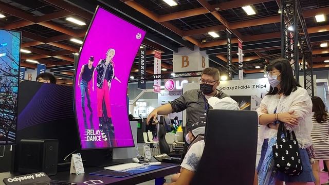 SAMSUNG ARK / 1000R смотреть онлайн