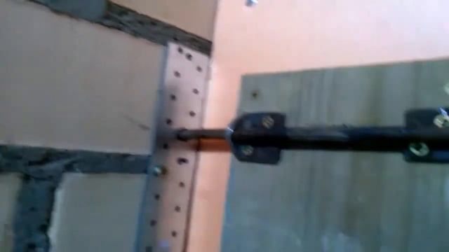 Временная дверь. Засов своими руками. смотреть онлайн