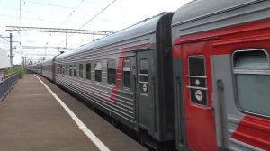 Электровоз ЭП2К-240 (ТЧЭ-8) со скорым поездом №016Ж Волгоград - Москва.