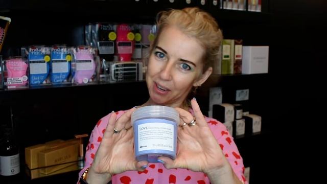 Davines Love Smoothing Instant Mask смотреть онлайн