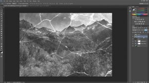 Photoshop CS6 Old Cracked Photo Effect